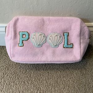 Stoney Clover Insulated Medium Pouch